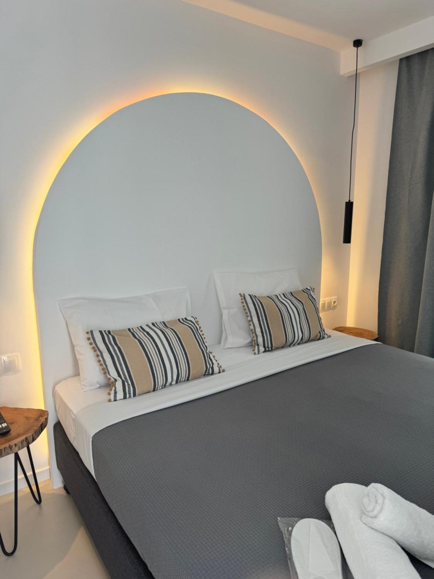 Angelo Estate Santorini Aparthotel Perissa  Exteriör bild
